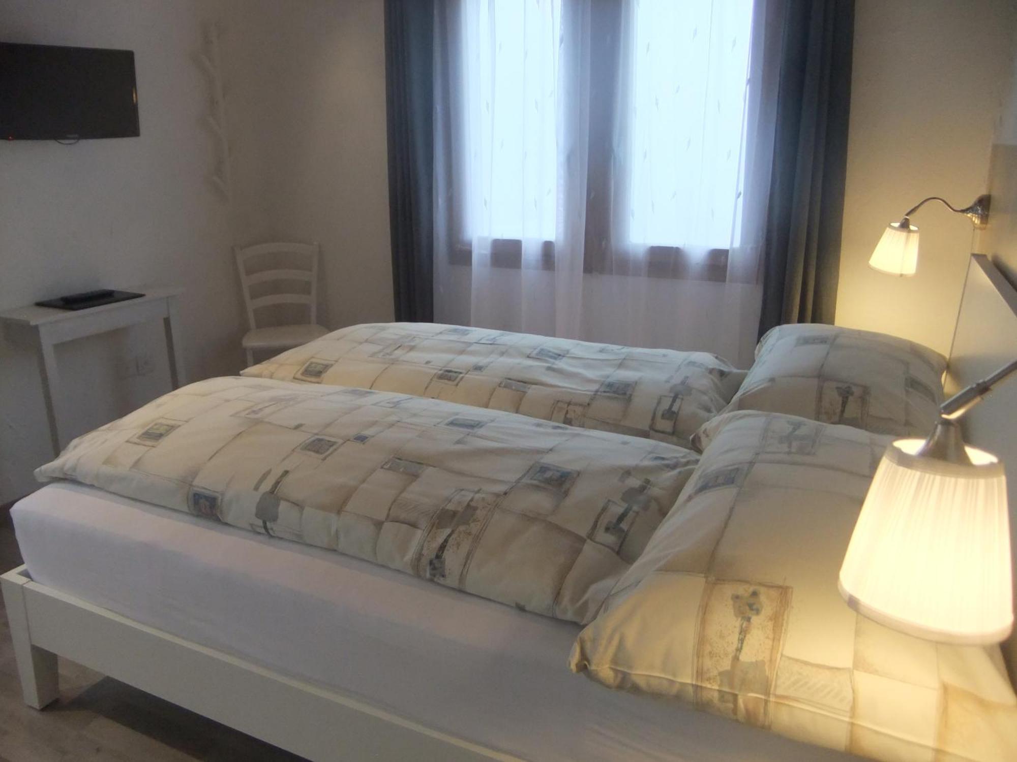 Hotel Weisshorn Goms Phòng bức ảnh